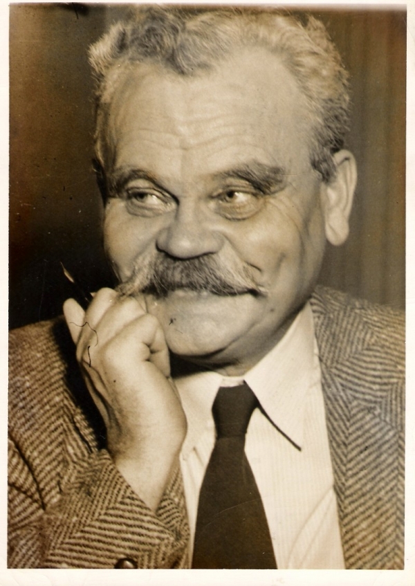 Poet-novelist Robert P.T. Coffin Poet-novelist Robert P.T. Coffin
